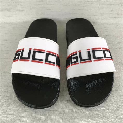 ciabatte moda gucci|gucci bag logo.